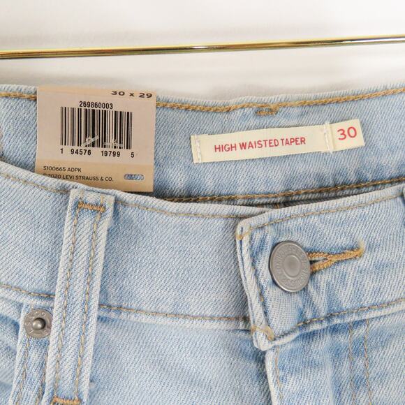 Levi's High Waisted Taper Jeans Light Wash Straight Leg Jeans Size 30 NWT - Picture 7 of 9
